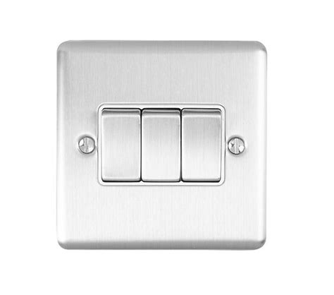 Carlisle Brass Eurolite Enhance Decorative 3 Gang 10amp 2 Way Switch Satin Stainless Steel With