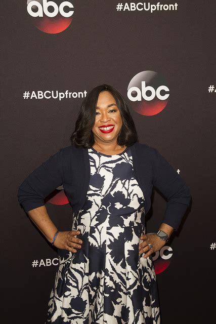 'Grey's Anatomy' Creator Shonda Rhimes to Publish First Book 'Year of ...