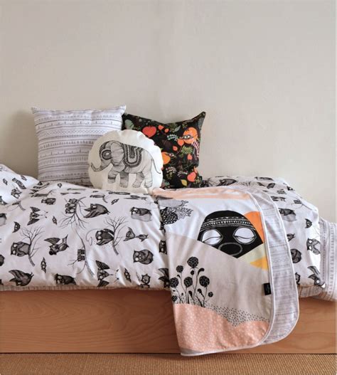 ebabee likes:Animal themed kids bedding...