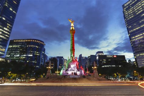 Monumento Ángel de la Independencia símbolo de victoria y libertad