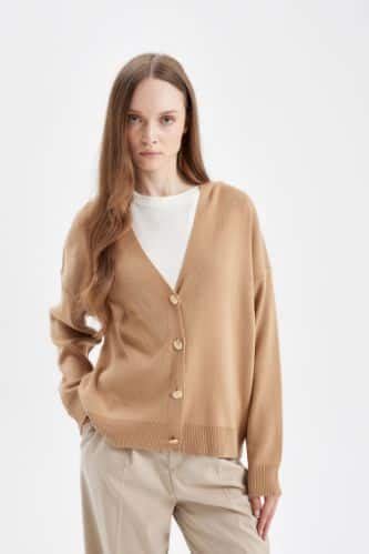 Beige Woman Relax Fit V Neck Cardigan Defacto