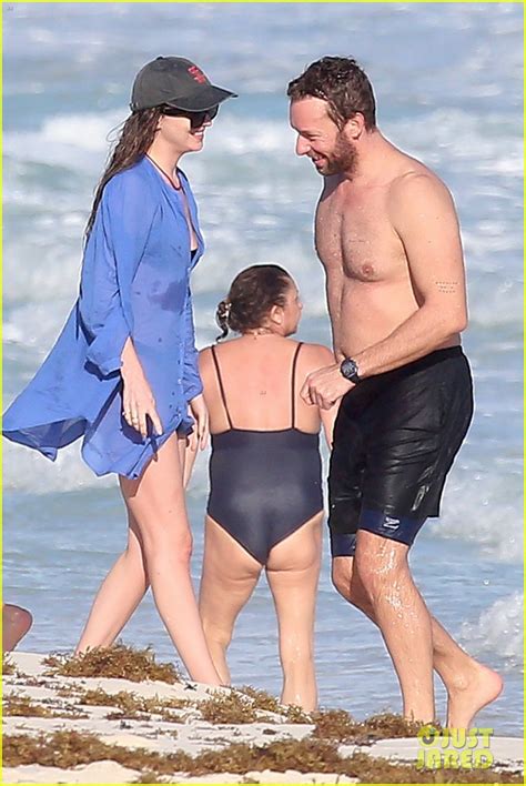 Dakota Johnson & Chris Martin Spend New Year's at the Beach Together in Mexico!: Photo 4684693 ...