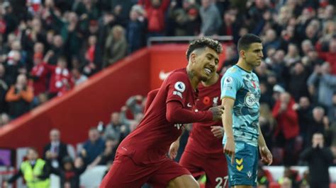 Tinggalkan Liverpool Firmino Sepakat Gabung Barcelona