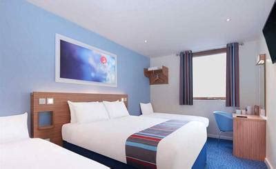 Travelodge Chichester Central - Stayforlong