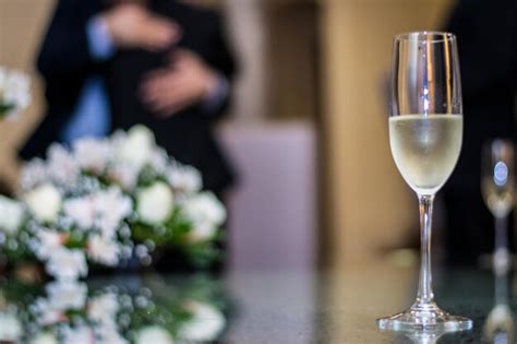 Premium Photo Wedding Toast