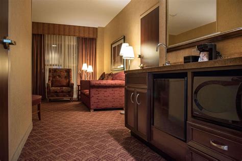 Embassy Suites by Hilton Charlotte Concord Golf Resort and Spa in Concord (NC) - Room Deals ...