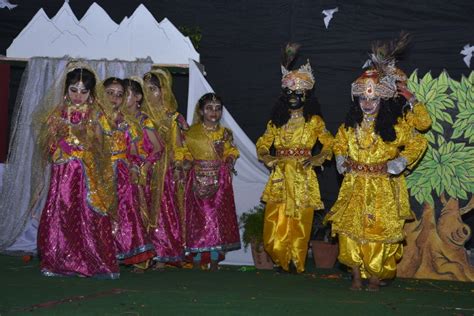 Cultural Activities – Parvati Radhakishen Fomra School