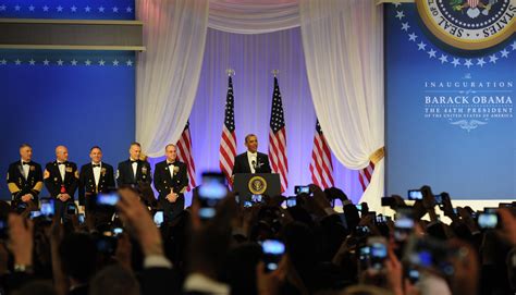 Obama thanks service members, families at CINC Inaugural Ball | Article ...