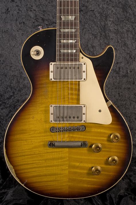 Gibson Custom Shop 1959 Les Paul Standard Ultraheavyaged Guitar Gallery