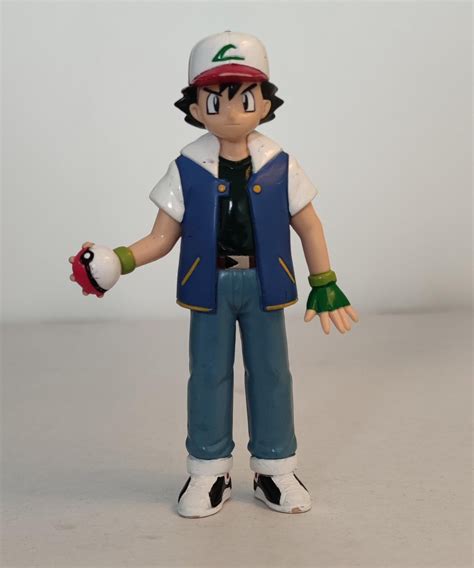 Ash Ketchum Tomy CGTSJ Pokemon Figur leksak Vin Köp på Tradera