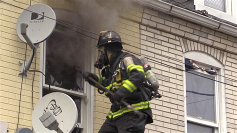 Allentown Firefighters All Hands Working On North Street 8 6 17 Youtube