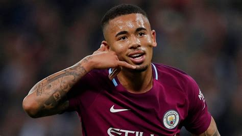 Gabriel Jesus Marca City Vence O Tottenham E Fica Mais Perto Do Título