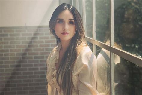 Dulce María Divulga Novo Single Do álbum Origen Deluxe Veja Ofuxico