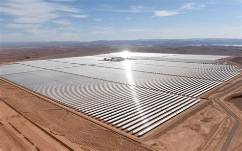 Britain To Harness Power Of Sahara Solar Farms Using 700 Ft Ship