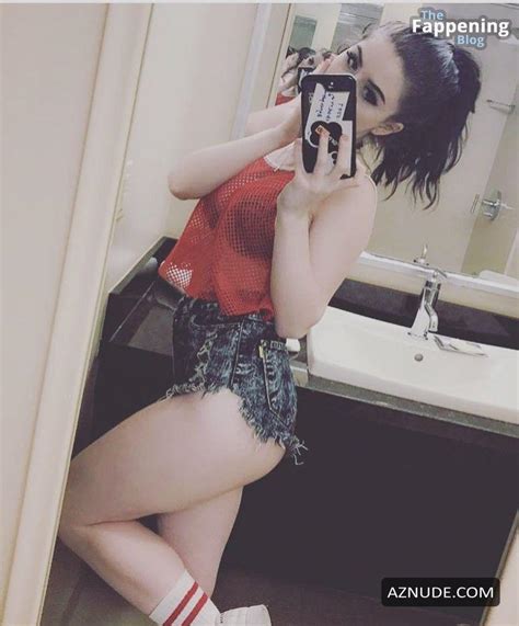 Célestia Vega Porn Pic