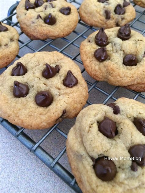 Hawaii Mom Blog Original Nestle Toll House Chocolate Chip Cookies