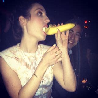 Zoe Lister Jones Zoelisterjones Nude OnlyFans NudoStar TV