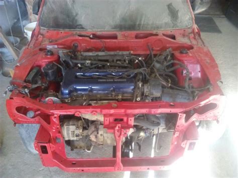 Передний телевизор… — Nissan Micra (K11), 1 л, 1995 года | кузовной ...