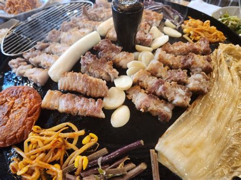 탄방동 삼겹살 맛집 식감이 쫄깃한 꽃삼겹살 경성일번가 본점 Feat 탄방동 고기집 네이버 블로그