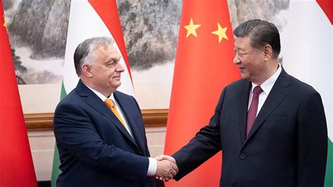 Viktor Orbán auf Friedensmission in Peking Gespräche mit Xi