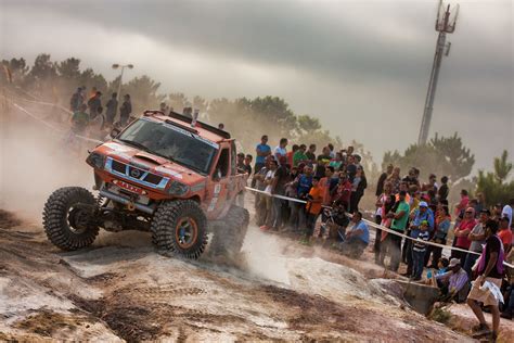 Cntrial 4x4 Multidão 4x4 No Oeste Desporto Formula 1 Ralis Pista