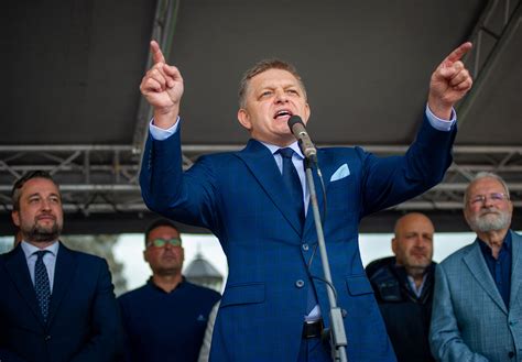 Anti Russia Sanctions Robert Fico Leads In Poll Ahead Of Slovakia