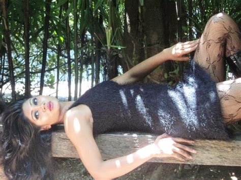 Sri Lankan Hot Model And Sexy Actress Sumudu Prasadini Photo Collection