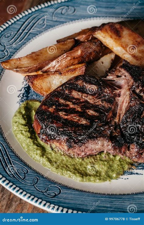 Estilo Do Sul Grelhado Do Bife De Ribeye Foto De Stock Imagem De