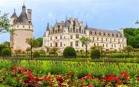 Visiting Loire Valley 2024 | Best time to visit, Castles, Towns & More