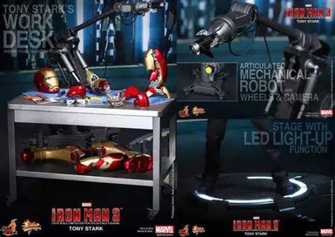 Iron Man Movie Masterpiece Tony Stark Collectible Figure Hot Toys ToyWiz