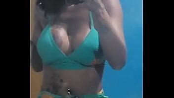 Nem sempre temos que mostrar a puta que tem dentro de nós quem gostou do look da tt XVIDEOS