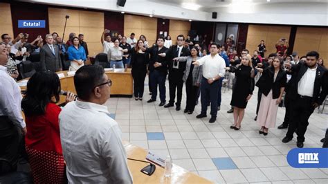 TOMAN PROTESTA A INTEGRANTES DEL CABILDO DE LAS JUVENTUD El Mexicano