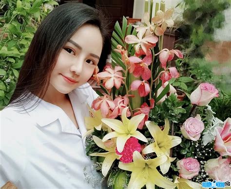 Hot girl Lê Nguyệt Anh