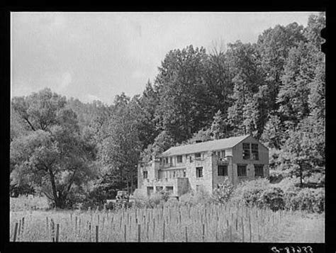 Pine Mountain Settlement Schoolharlan Countykentuckykymarion Post