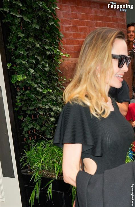 Angelina Jolie Nude Onlyfans Leaks Fappening Fappeningbook