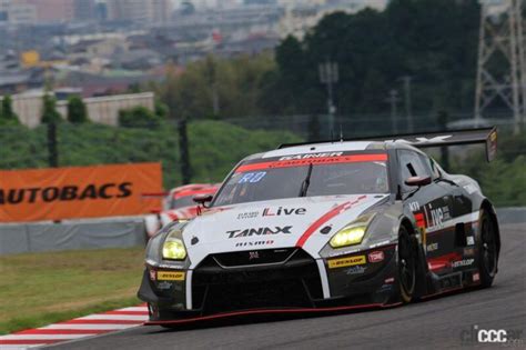 Sgtrd5suzuka500014 画像｜第4戦鈴鹿450kmのgt300予選は雪辱の10号車 Tanax Gainer Gt Rが