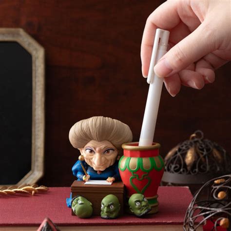 Spirited Away Yubaba Pen Stand Japan Trend Shop