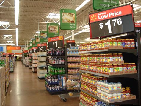 File:Walmart grocery section with bare floor.jpg - Wikimedia Commons