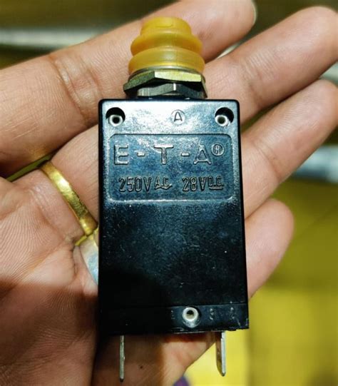 Protection Switch, Certification : CE Certified at Rs 1,000 / Piece in ...