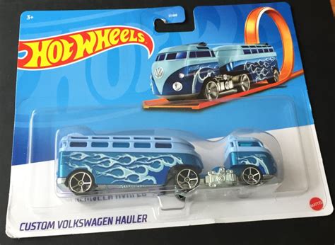Hot Wheels Track Stars Custom Volkswagen Hauler BFM