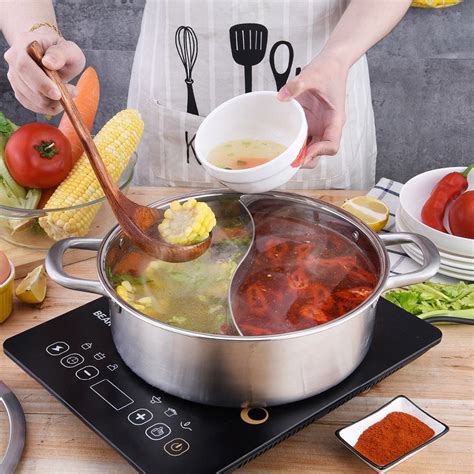 304 Stainless Steel Pot Two Flavor Hot Pot Christmas Food Containers Easily Heated Boiler Korean