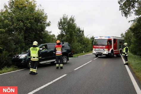 Pkw im Straßengraben Unfall nach berüchtigter Kurve auf der L154 NÖN at