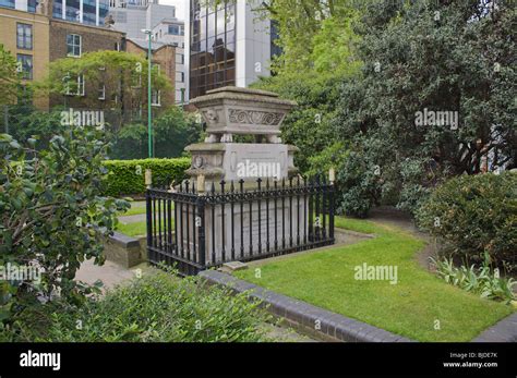 St Botolphs Aldgate Hi Res Stock Photography And Images Alamy