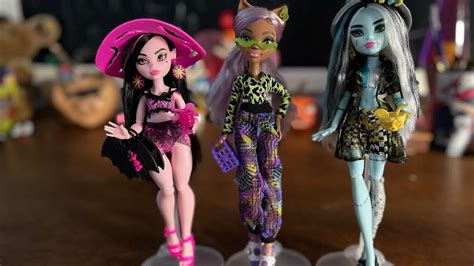 Monster High Scare Adise Island Clawdeen Wolf Frankie Stein And