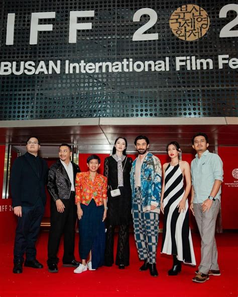 7 Potret Laura Basuki Di World Premier 24 Jam Bersama Gaspar