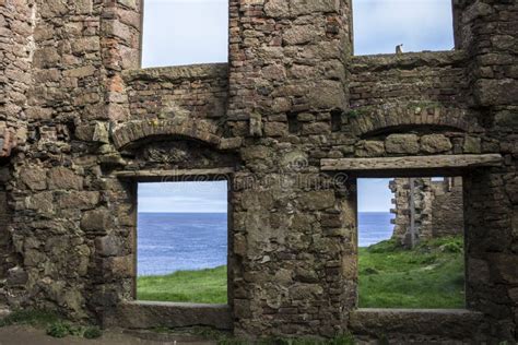 Interior of Slains Castle Ruins. Aberdeenshire, Scotland. Stock Image - Image of interior, wall ...