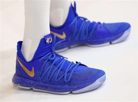 Kevin Durant Shoe Size: NBA Player Big Shoes Sizes - Hood MWR