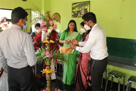 බියගම ප්‍රාදේශීය ලේකම් කාර්යාලයේ දේශීය ආහාර වර්ග සැකසීම හා අලෙවි කිරීම