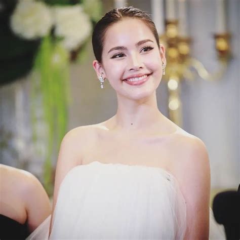 Urassaya ในปี 2023 ถ่ายภาพพรีเวดดิ้ง นักแสดงหญิง สูตรอาหาร