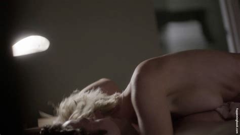 Kathleen Robertson Nude The Fappening Photo 290224 FappeningBook